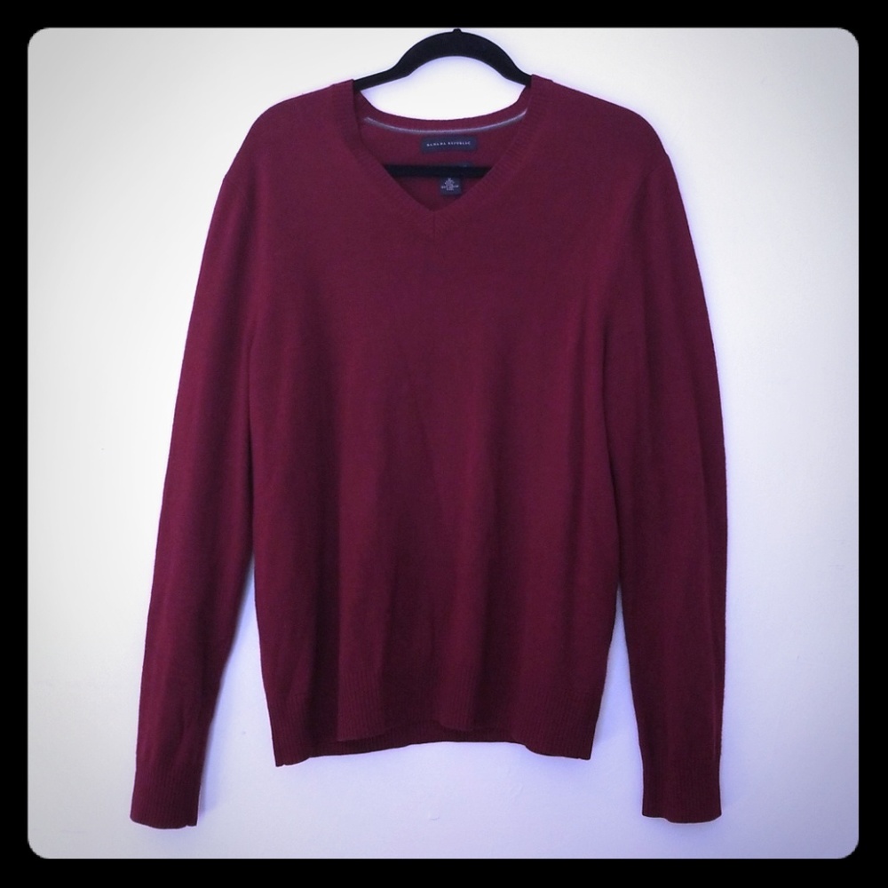 Banana Republic Maroon V-neck Sweater